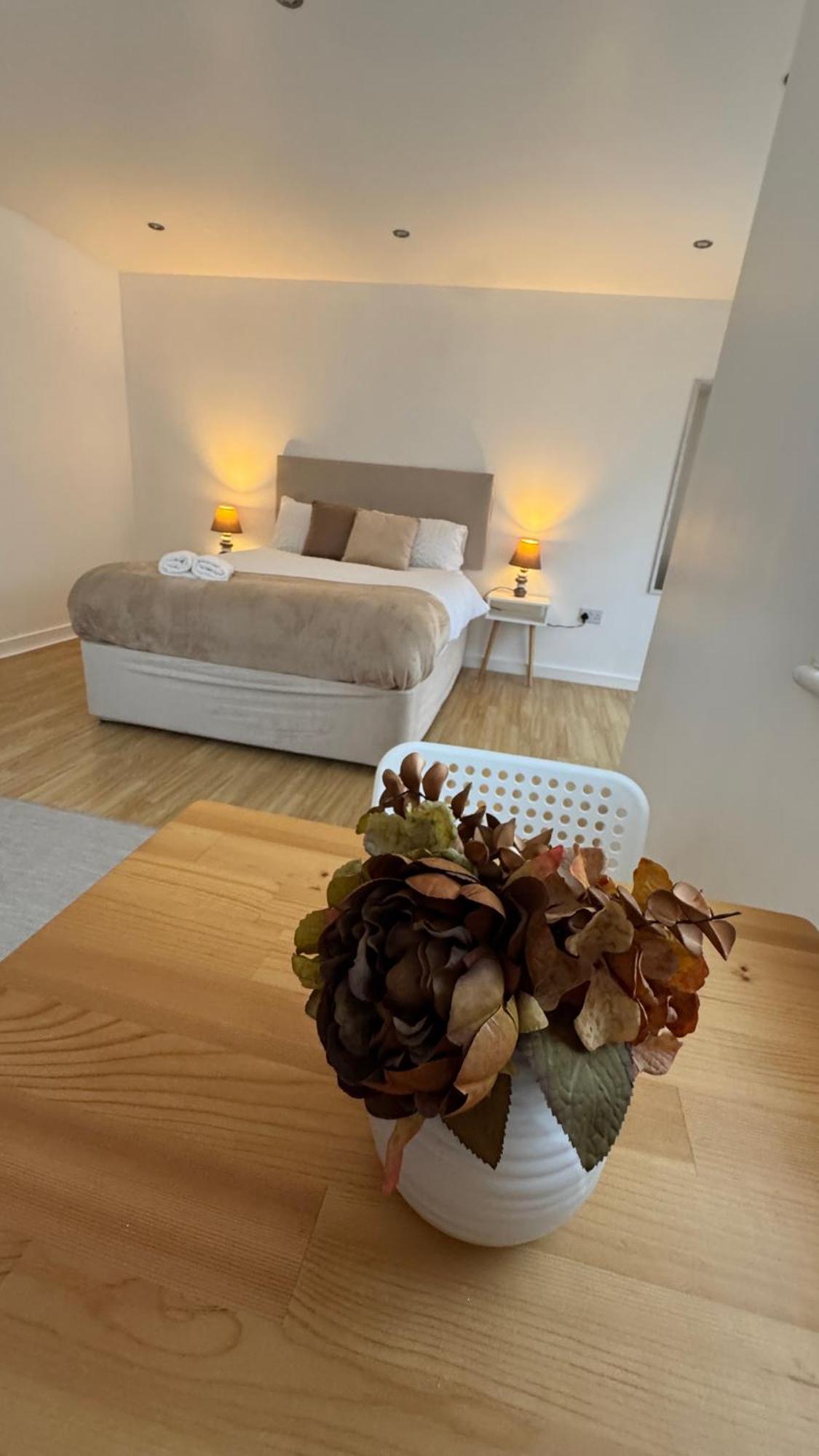 Little Luxe Shared House Ξενοδοχείο Μπρίστολ Εξωτερικό φωτογραφία